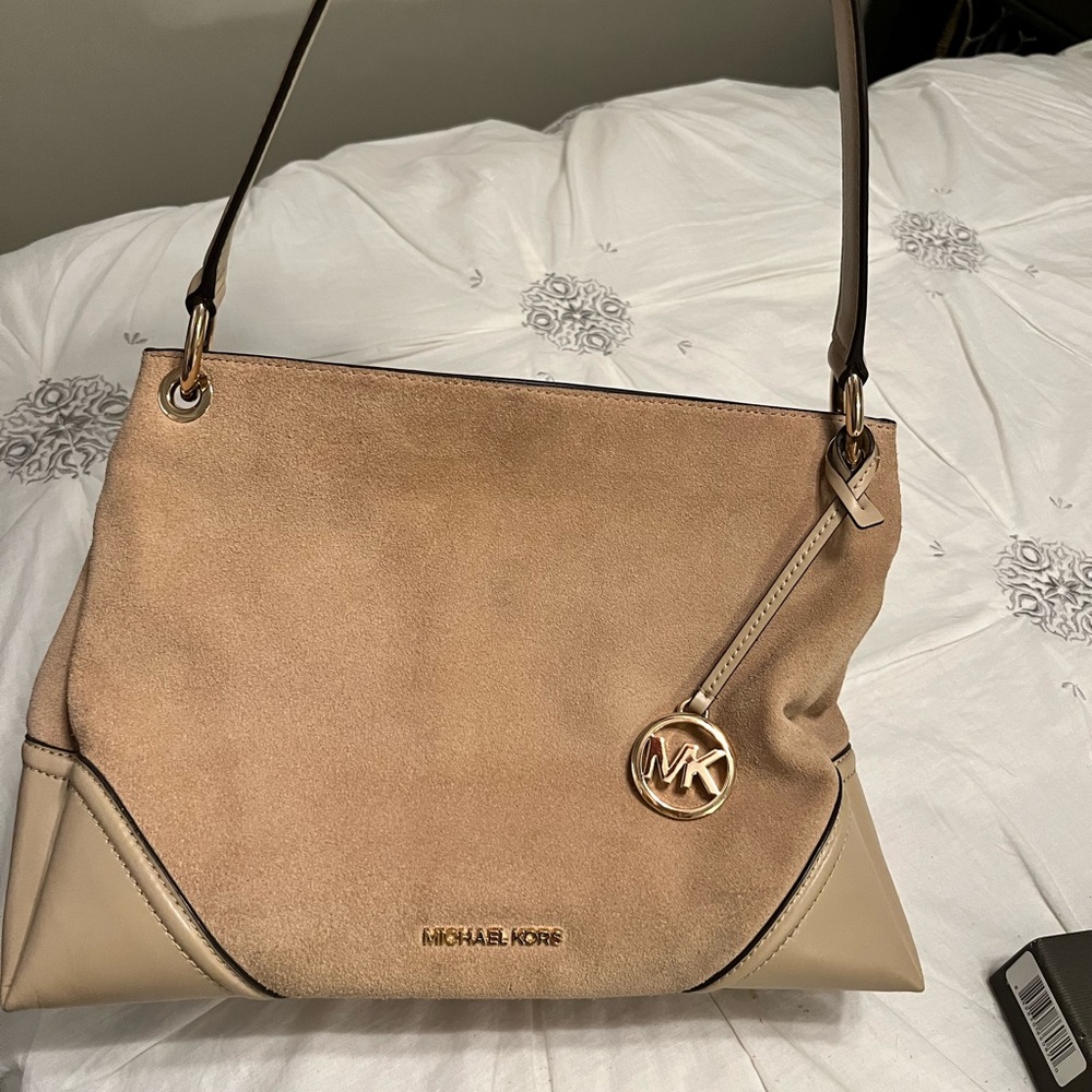 AUTHENTIC MICHAEL KORS soft suede and leather purse Authentic